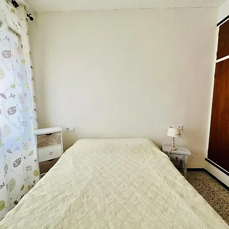 2211 Claudia A-02, En Pleno Corazon De Santa Margarita, Cerca De La Playa Mas Espaciosa De Roses. - Es-258-153 Apartamento *