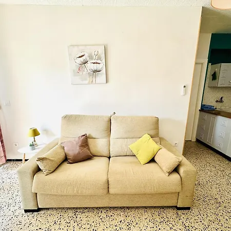 Appartamento 2211 Claudia A-02, En Pleno Corazon De Santa Margarita, Cerca De La Playa Mas Espaciosa De Roses. - Es-258-153 Roses