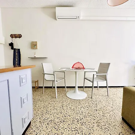 2211 Claudia A-02, En Pleno Corazon De Santa Margarita, Cerca De La Playa Mas Espaciosa De Roses. - Es-258-153 Apartamento *