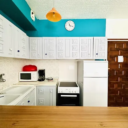 2211 Claudia A-02, En Pleno Corazon De Santa Margarita, Cerca De La Playa Mas Espaciosa De Roses. - Es-258-153 Apartamento